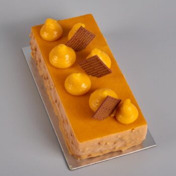 Entremet Glacé Coco Hana, sans gluten, aux saveurs de Passion, Mangue, Ananas et Noix de Coco, de Stéphane Pasco, artisan glacier à Nantes et Vertou